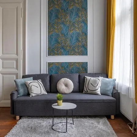 Appartement Majestic On The Joseph Boulevard
