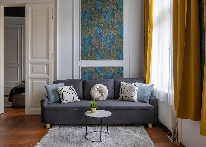 Apartment Majestic On The Joseph Boulevard