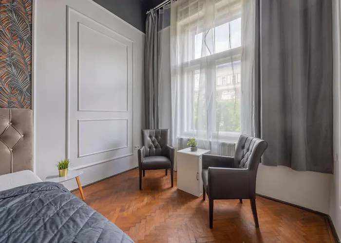 Apartment Majestic On The Joseph Boulevard
