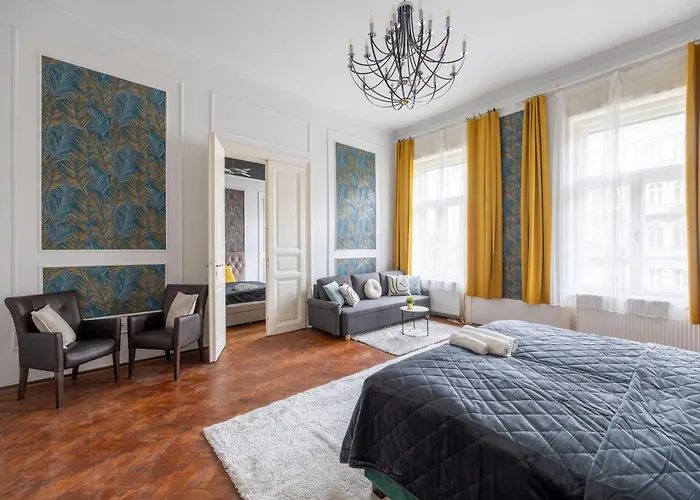 Apartment Majestic On The Joseph Boulevard